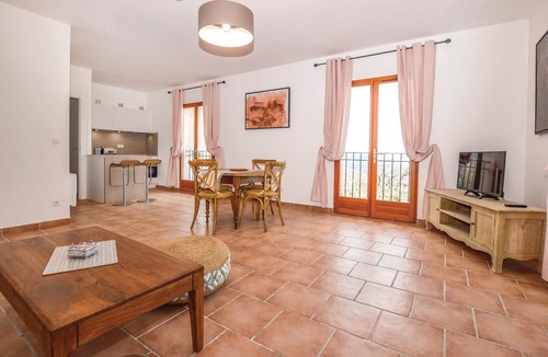 Nessa House | Stunning home in Nessa