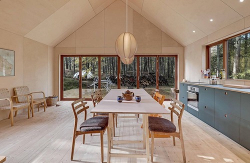 Dueodde House | Stunning home in Nexø with kitchen