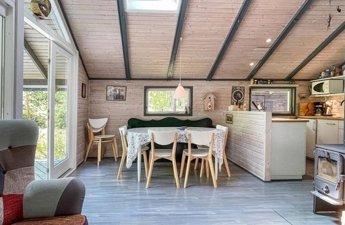 Dueodde House | Stunning home in Nexø with kitchen