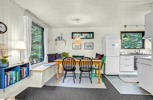 Nibe House | Stunning home in Nibe with kitchen