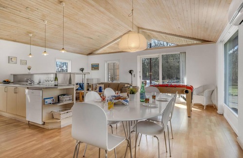 Nibe House | Stunning home in Nibe with kitchen