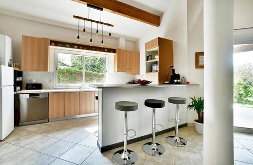 Garrigues House | Stunning home in NIMES with WiFi