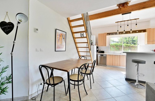 Garrigues House | Stunning home in NIMES with WiFi