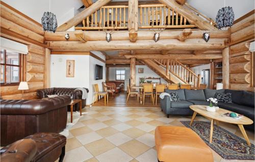 Nimtofte House | Stunning Home In Nimtofte With Kitchen