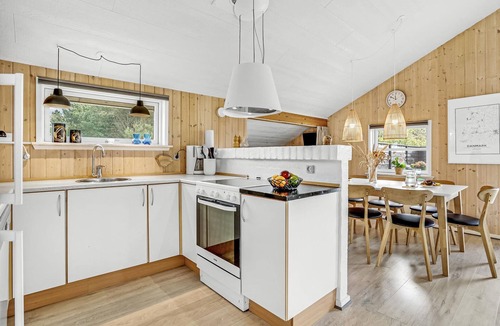 Jegum House | Stunning home in Oksbøl with kitchen