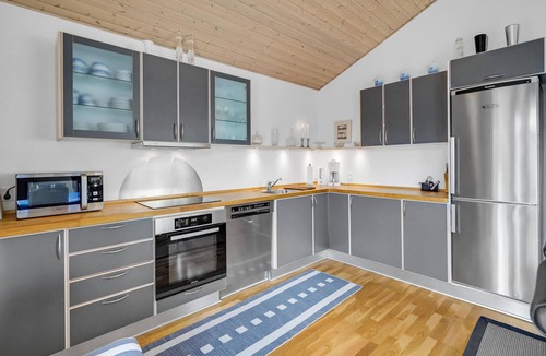 Jegum House | Stunning home in Oksbøl with kitchen
