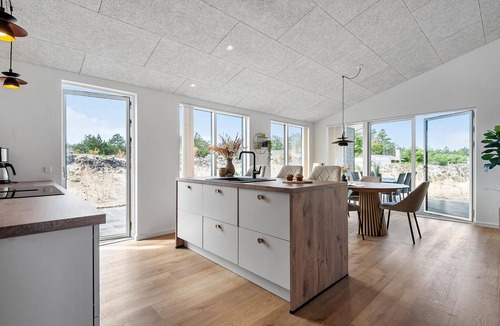 Grærup Strand House | Stunning home in Oksbøl with sauna