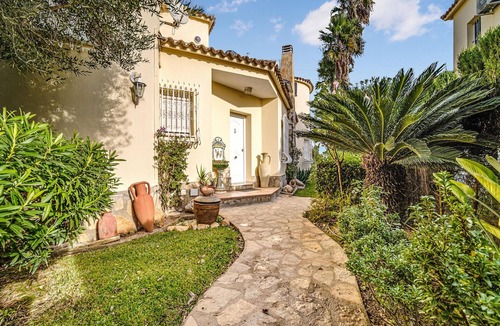 Molinell House | Stunning home in Oliva