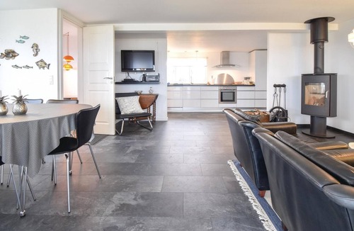 Tørresø House | Stunning home in Otterup