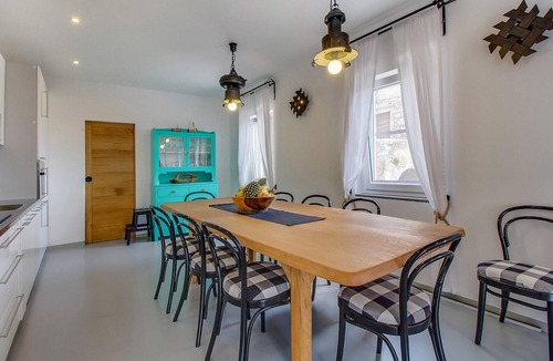 Belej House | Stunning home in Plat
