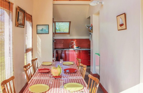 Plogoff House | Stunning home in Plogoff with kitchen