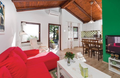 Pobri House | Stunning home in Pobri with house sea view