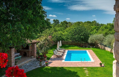 Rakovci House | Stunning home in Porec