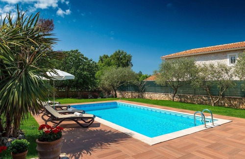 Rakovci House | Stunning home in Porec
