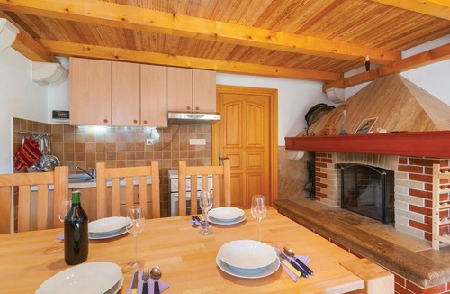 Dol House | Stunning home in Postira with WiFi