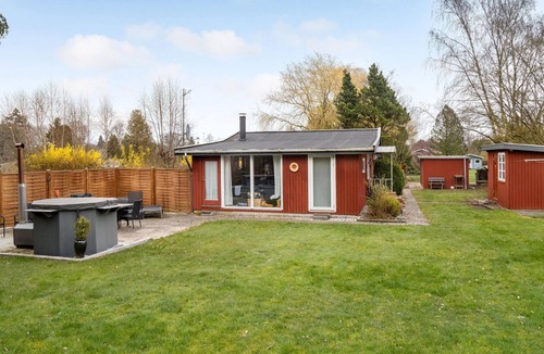 Togeholt House | Stunning home in Præstø with kitchen