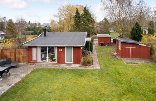 Togeholt House | Stunning home in Præstø with kitchen