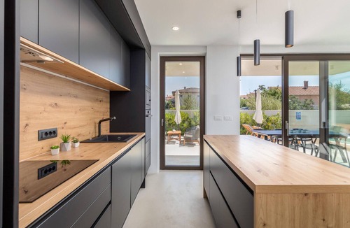 Gregovica House | Stunning home in Pula