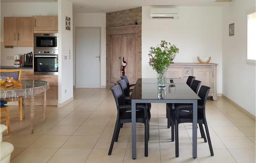 Quarante House | Stunning Home In Quarante