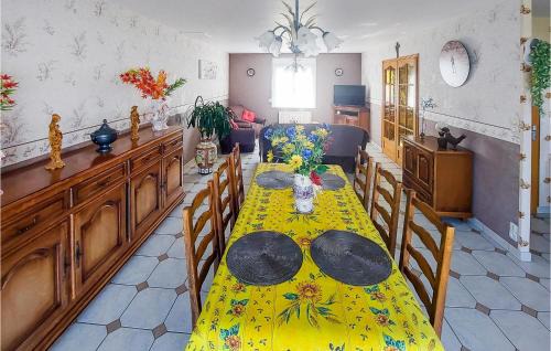 Quux-Haut-Mainil House | Stunning Home In Quoux-Haut-Maînil With Wifi