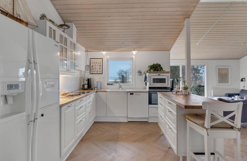 Randers House | Stunning home in randers nø with WiFi