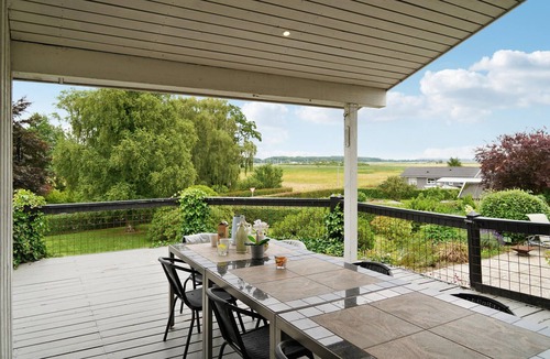 Randers House | Stunning home in randers nø with WiFi