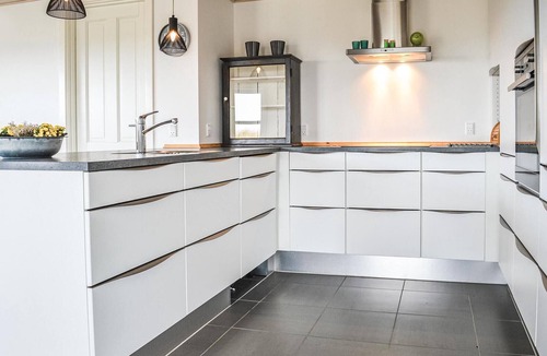 Houvig Strand House | Stunning home in Ringkøbing