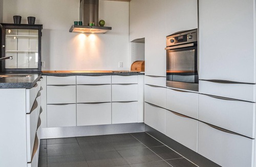 Houvig Strand House | Stunning home in Ringkøbing