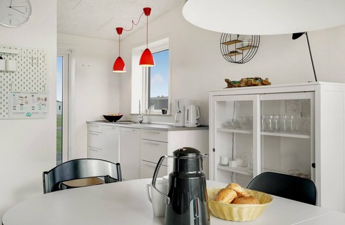 Sondervig House | Stunning home in Ringkøbing with WiFi