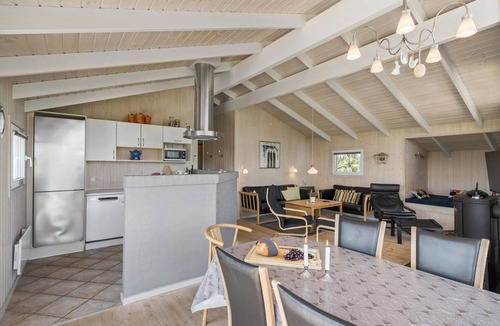 Klegod Strand House | Stunning home in Ringkøbing with sauna