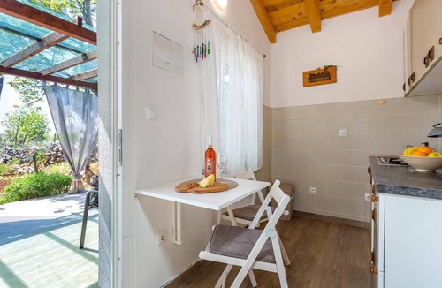 Risika House | Stunning home in Risika