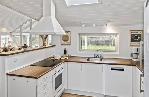 Kramnitse House | Stunning home in Rødby with sauna