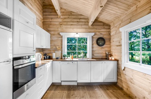 Ronne House | Stunning home in Rønne with WiFi