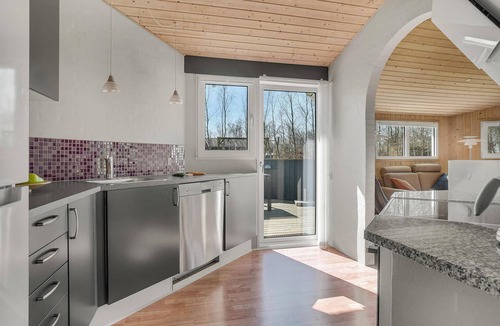 Ronbjerg House | Stunning home in Roslev with sauna