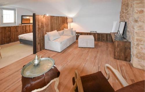 Sabran House | Stunning Home In Sabran With Heated Swimming Pool