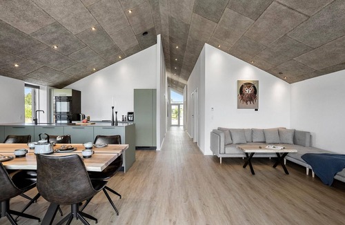 Nordost House | Stunning home in Sæby with sauna