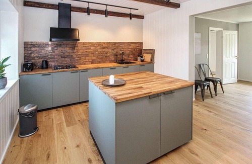 Samsø House | Stunning home in Samsø with WiFi