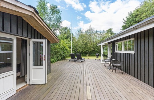 Marup House | Stunning home in Samsø with kitchen