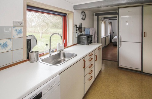 Samsø House | Stunning home in Samsø with kitchen