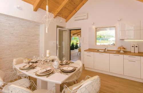 Seget Donji House | Stunning home in Seget Donji