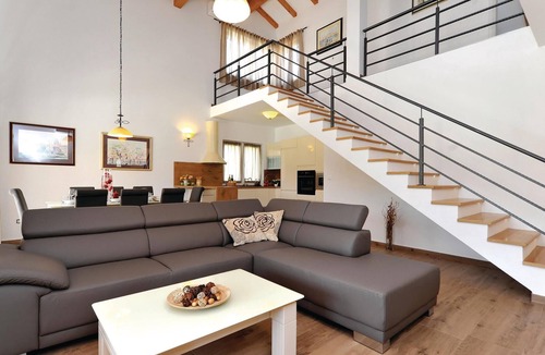 Sibenik House | Stunning home in Sibenik
