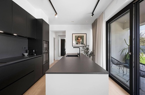 Sibenik House | Stunning home in Sibenik with kitchen