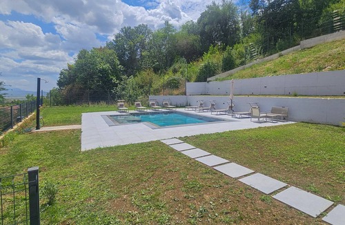 Sinj House | Stunning home in Sinj