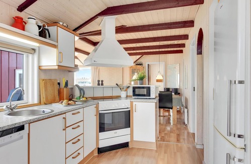 Grønninghoved Strand House | Stunning home in Sjølund with kitchen