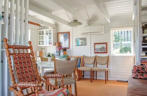 Grønninghoved Strand House | Stunning home in Sjølund with kitchen