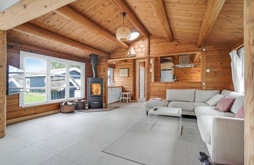 Skibby House | Stunning home in Skibby with WiFi