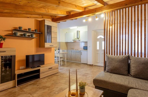 Jursici House | Stunning home in Skicini
