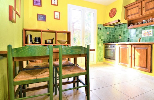 Sorgues House | Stunning home in Sorgues