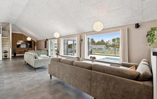 Lihme House | Stunning Home In Spøttrup With Sauna