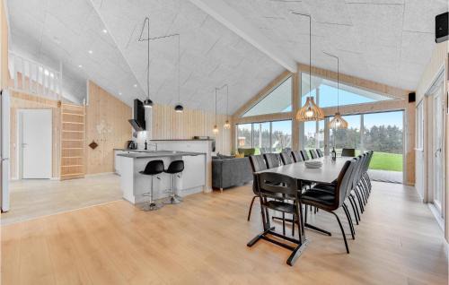 Lihme House | Stunning Home In Spøttrup With Sauna